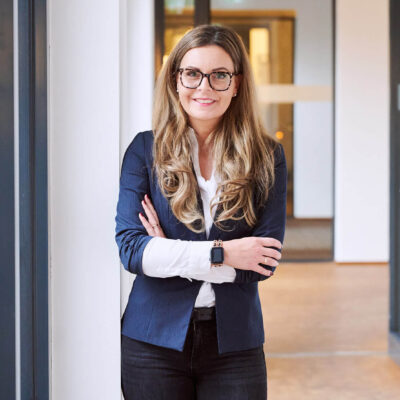 Meyer-L&uuml;nser, Marie